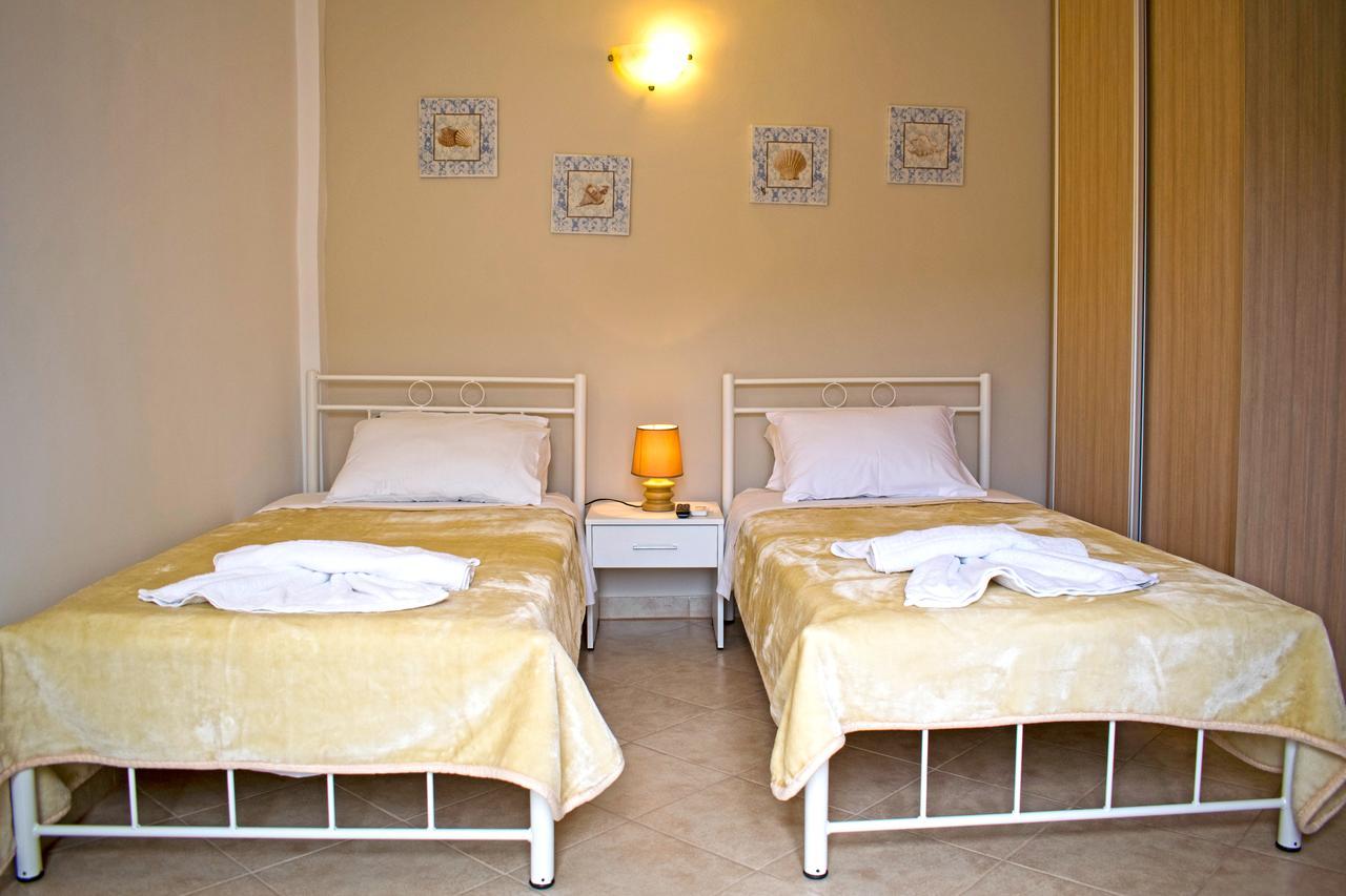 Villa Campos- Less Than 5-Min Walk To Kalivaki Beach 게오르기우폴리스 외부 사진