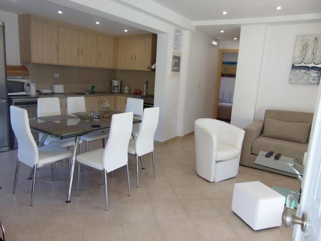 Villa Campos- Less Than 5-Min Walk To Kalivaki Beach 게오르기우폴리스 외부 사진